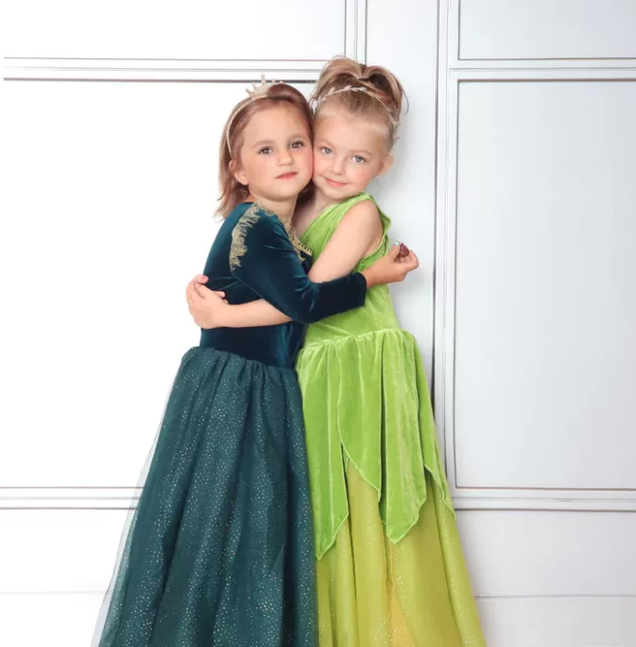 El vestido verde azulado de la princesa Merida . PREVENTA – Más color